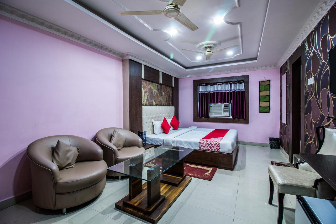 Oyo 14579 The Hangout Jamshedpur Exterior photo