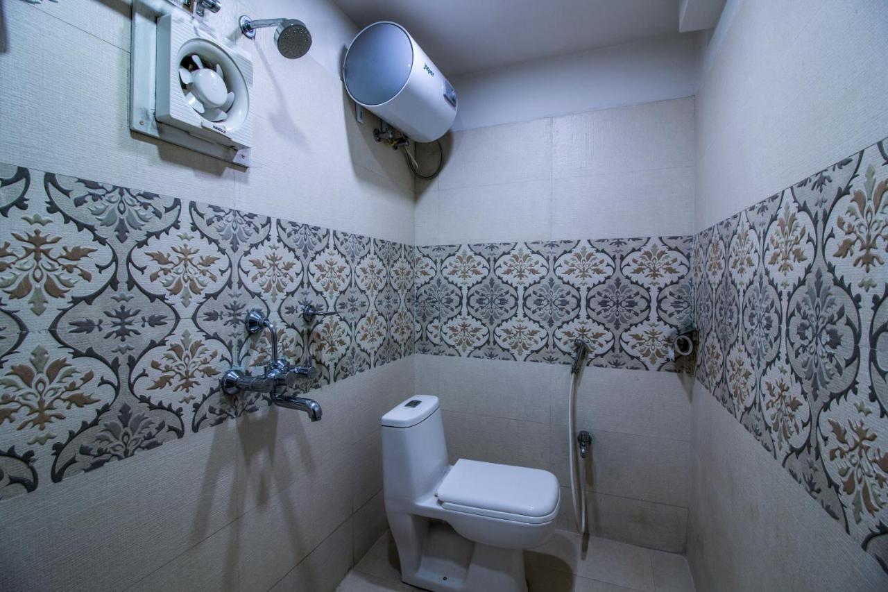 Oyo 14579 The Hangout Jamshedpur Exterior photo