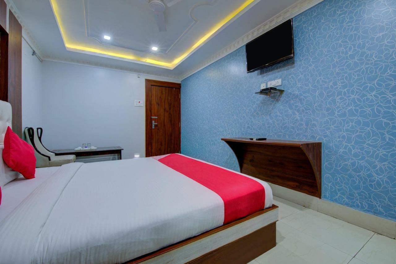 Oyo 14579 The Hangout Jamshedpur Exterior photo