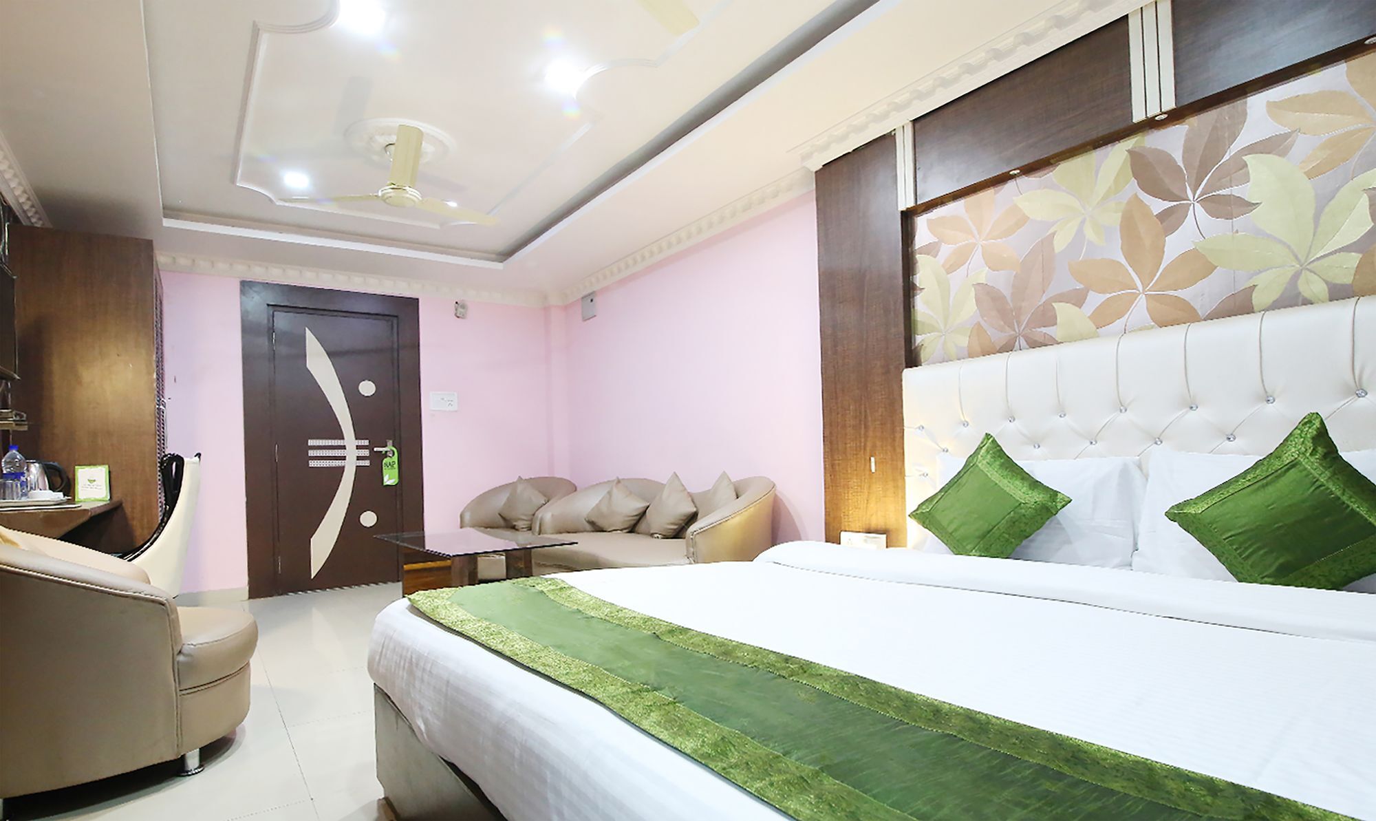 Oyo 14579 The Hangout Jamshedpur Exterior photo